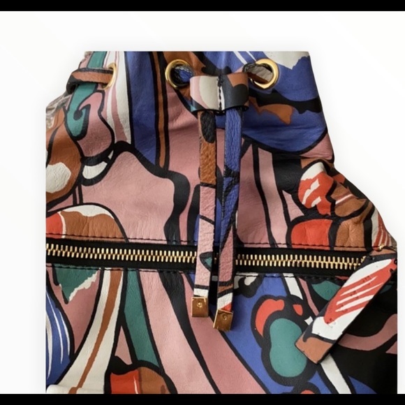 MARNI BACKPACK SOFT LEATHER extremely lightweight. Vibrant leather colors. - Picture 2 of 9